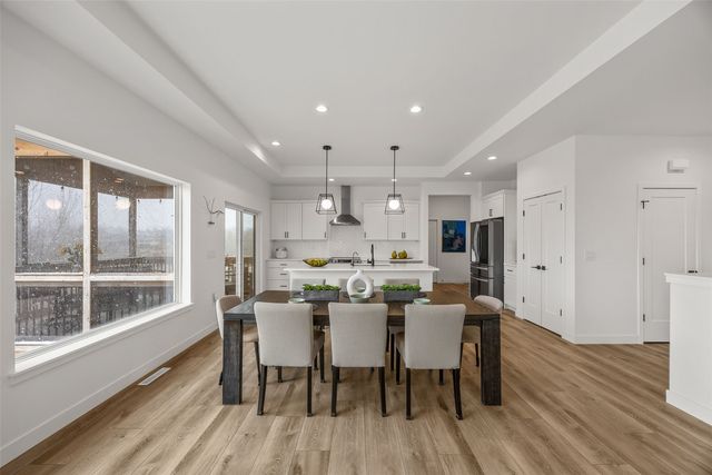 222 Sedona St, Iowa City, IA 52246