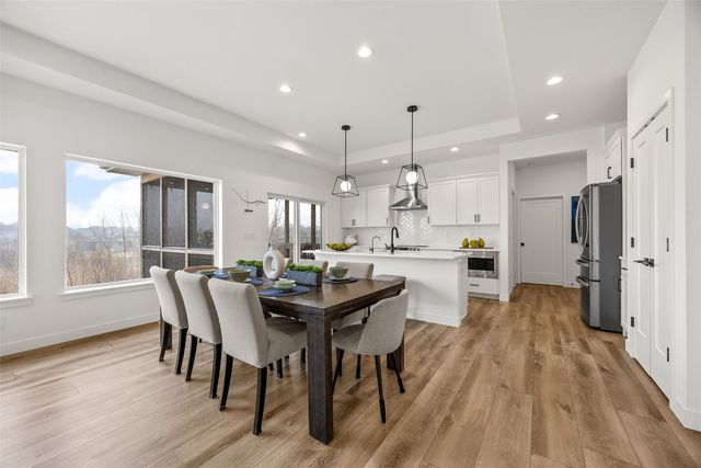 222 Sedona St, Iowa City, IA 52246