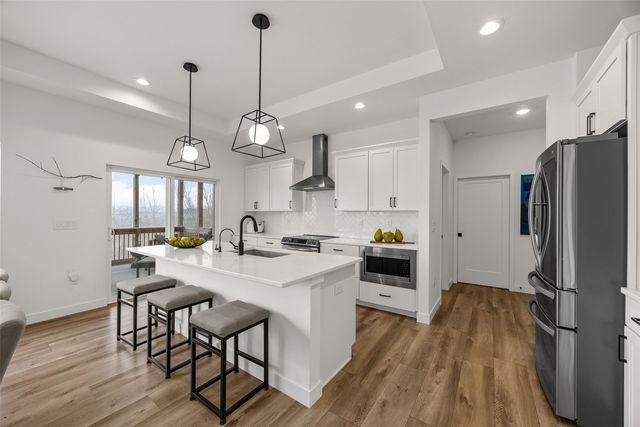 222 Sedona St, Iowa City, IA 52246