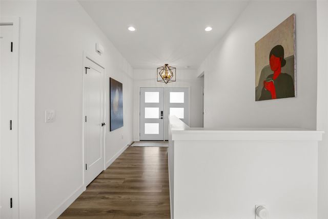 222 Sedona St, Iowa City, IA 52246