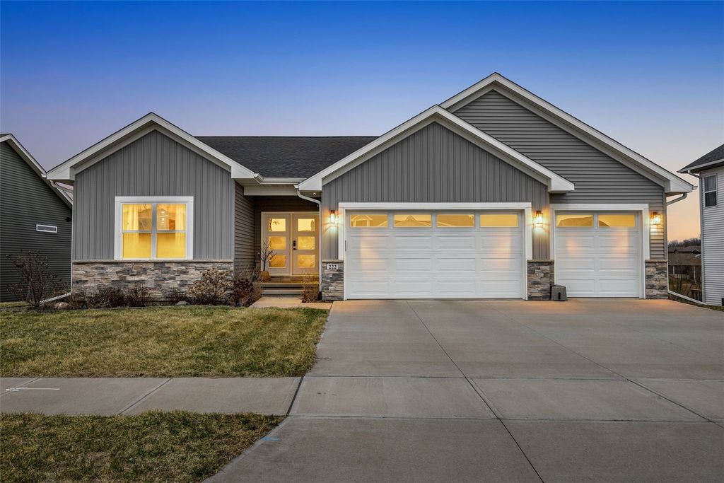 222 Sedona St, Iowa City, IA 52246