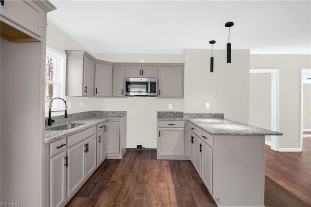 705 Mountain Road, Asheboro, NC 27205