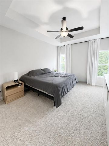 610 E 11th Street, Kearney, MO 64060