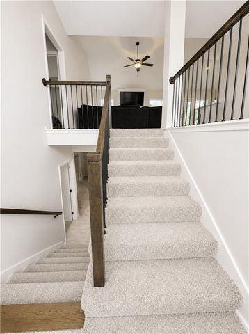 610 E 11th Street, Kearney, MO 64060