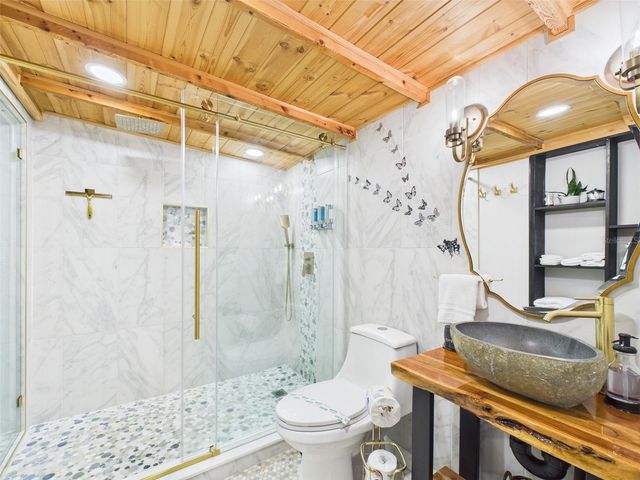 221 1ST STREET, Davenport, FL 33837