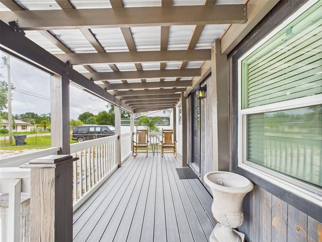 221 1ST STREET, Davenport, FL 33837