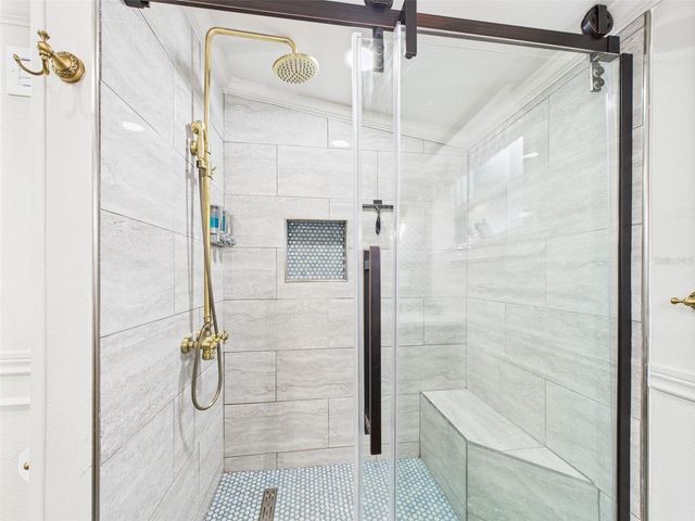 221 1ST STREET, Davenport, FL 33837