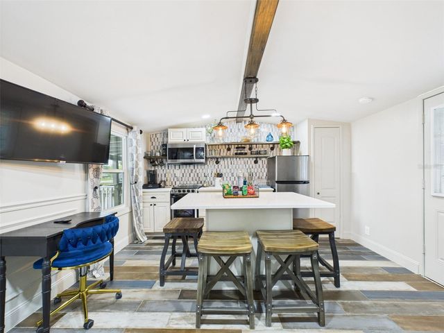 221 1ST STREET, Davenport, FL 33837