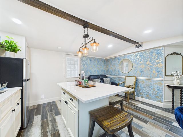 221 1ST STREET, Davenport, FL 33837