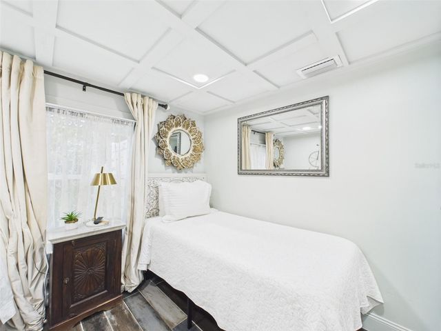 221 1ST STREET, Davenport, FL 33837