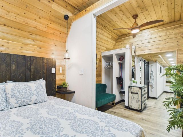 221 1ST STREET, Davenport, FL 33837