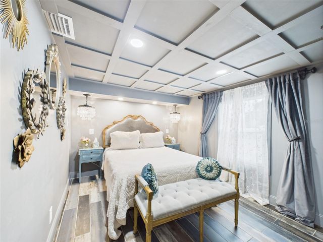 221 1ST STREET, Davenport, FL 33837