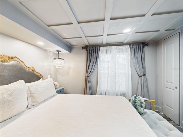 221 1ST STREET, Davenport, FL 33837