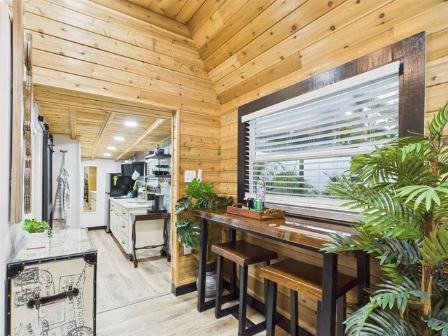 221 1ST STREET, Davenport, FL 33837