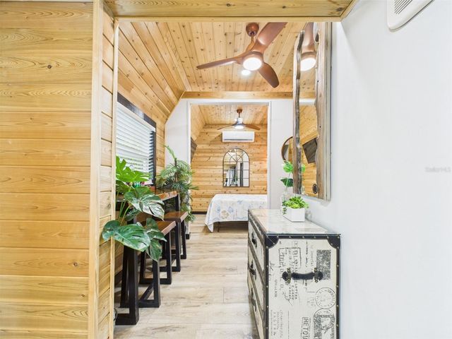 221 1ST STREET, Davenport, FL 33837