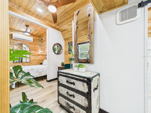 221 1ST STREET, Davenport, FL 33837