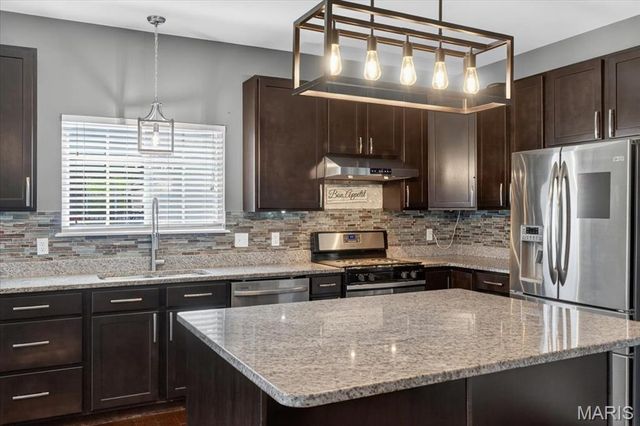 202 Andrea Lynne Drive, Wentzville, MO 63385
