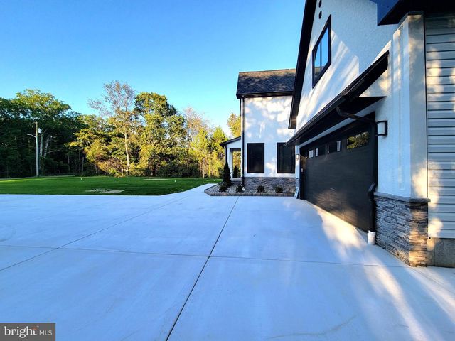 4517 ASCHER RD, Vineland, NJ 08361