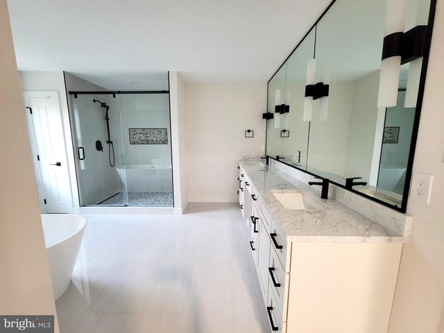 4517 ASCHER RD, Vineland, NJ 08361