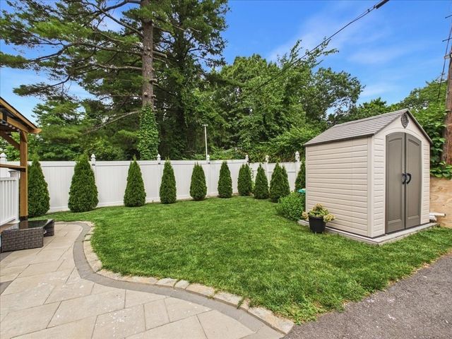 11 Woodrow Ave 11, Boston, MA 02124