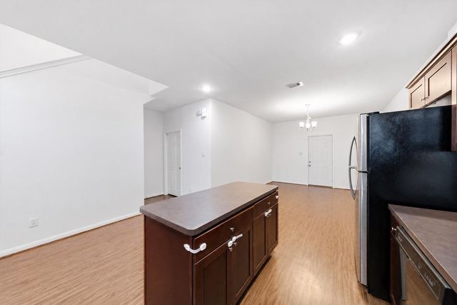 4528 Mayflower Street B, Houston, TX 77051