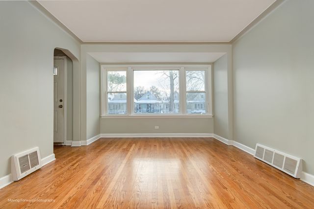 8367 S Baltimore Avenue, Chicago, IL 60617
