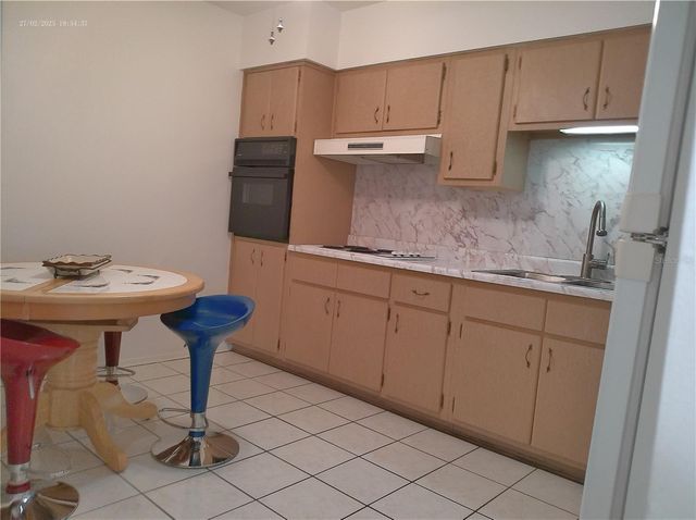 2011 AUSTRALIA WAY W 36, Clearwater, FL 33763