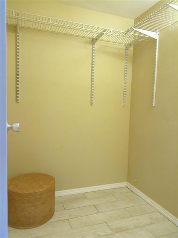 2011 AUSTRALIA WAY W 36, Clearwater, FL 33763