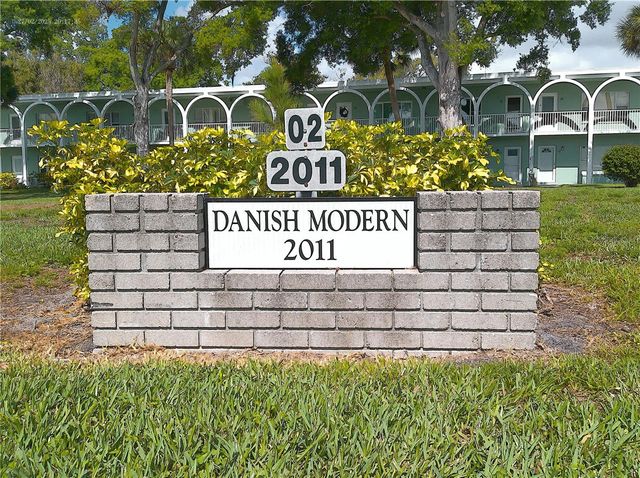 2011 AUSTRALIA WAY W 36, Clearwater, FL 33763