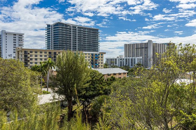 3212 NE 12th Street 502, Pompano Beach, FL 33062