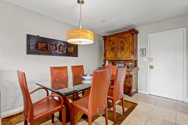 3212 NE 12th Street 502, Pompano Beach, FL 33062