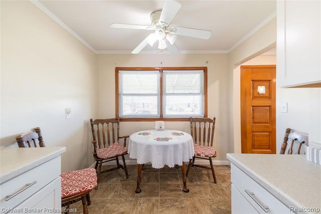 8915 Wormer Avenue, Redford, MI 48239