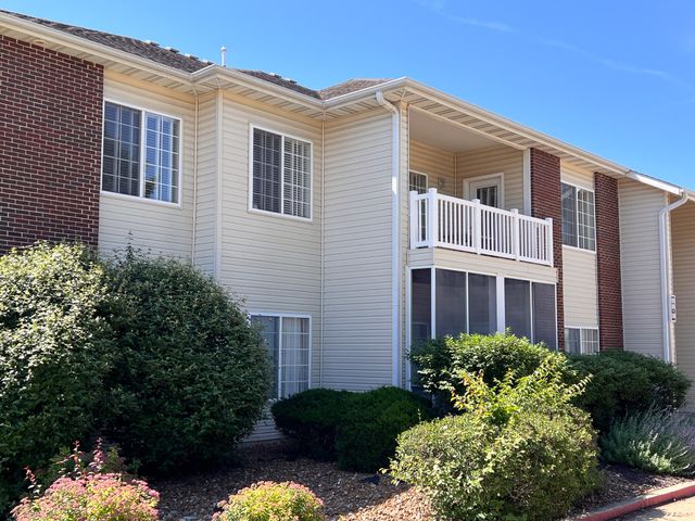 1100 KENNESAW RIDGE RD 1005, Columbia, MO 65202