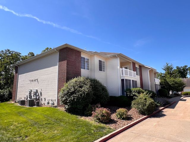 1100 KENNESAW RIDGE RD 1005, Columbia, MO 65202