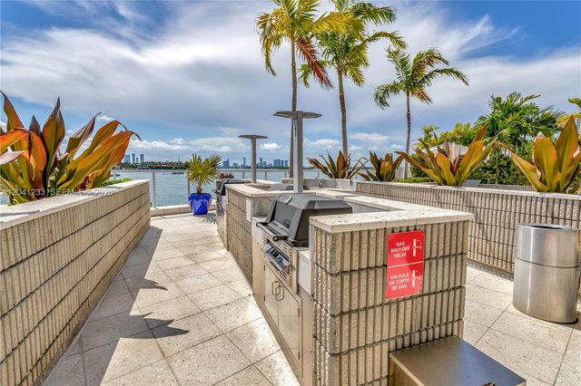 800 West Ave 635, Miami Beach, FL 33139