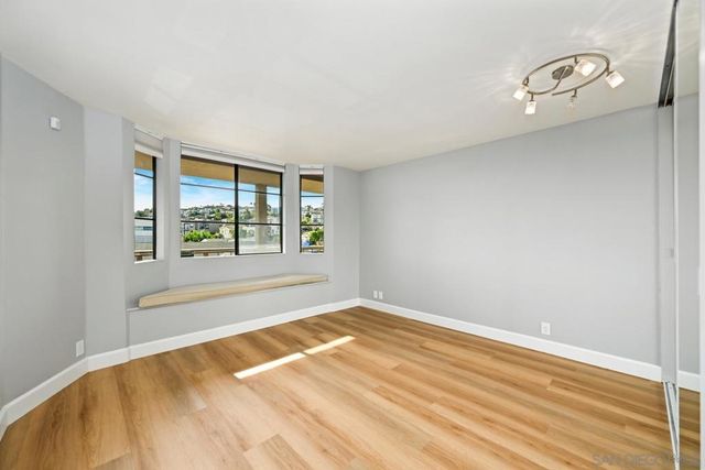 3130 Avenida De Portugal 302, San Diego, CA 92106