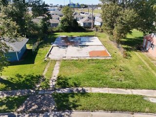 3416 W Roosevelt St Street, Lake Charles, LA 70607