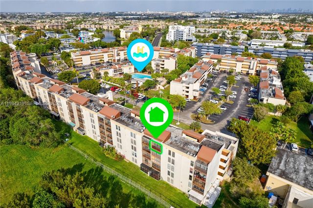 8870 Fontainebleau Blvd 503, Miami, FL 33172