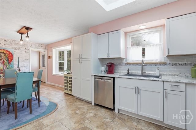 73 Bea Road, Richmond Hill, GA 31324