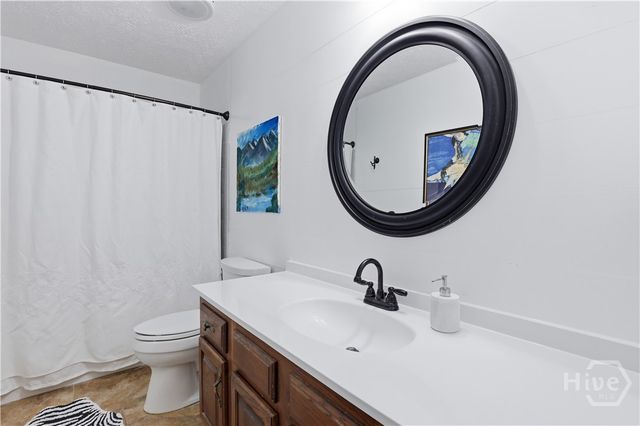 73 Bea Road, Richmond Hill, GA 31324