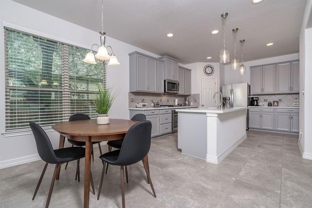 1217 Naranjo DR, Georgetown, TX 78628