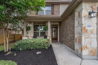 1217 Naranjo DR, Georgetown, TX 78628