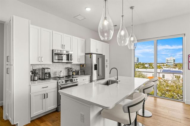 600 3RD AVENUE S 510, St Petersburg, FL 33701