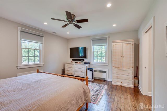 812 Abbott Street, Highland Park, NJ 08904