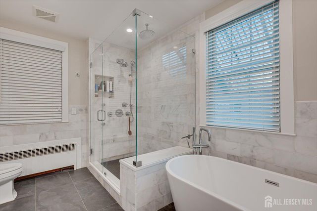 812 Abbott Street, Highland Park, NJ 08904