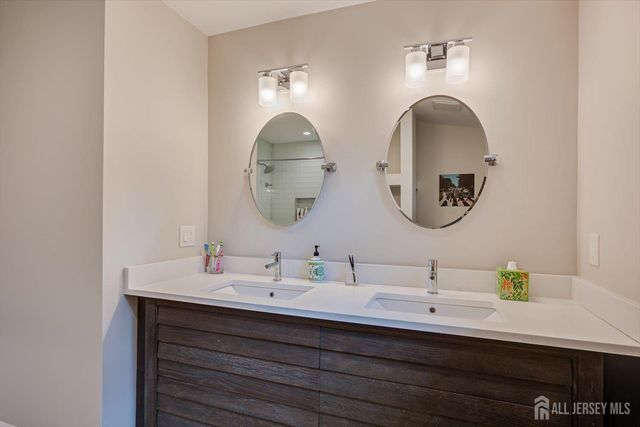 812 Abbott Street, Highland Park, NJ 08904