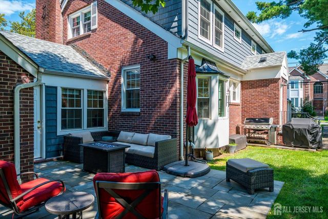 812 Abbott Street, Highland Park, NJ 08904