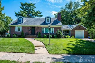 812 Abbott Street, Highland Park, NJ 08904