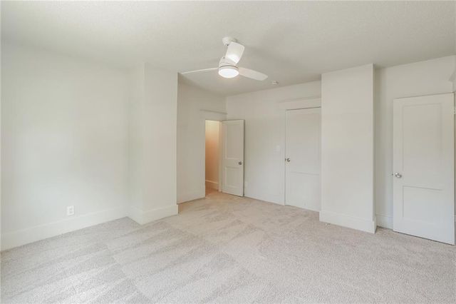 701 E Peoria Street, Paola, KS 66071
