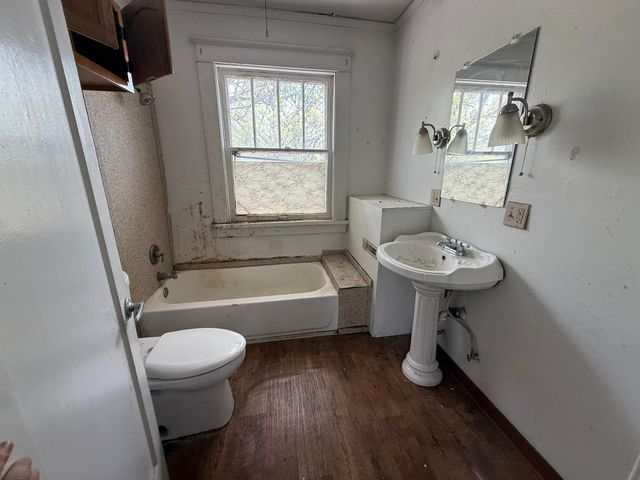 328 B St NW, Miami, OK 74354